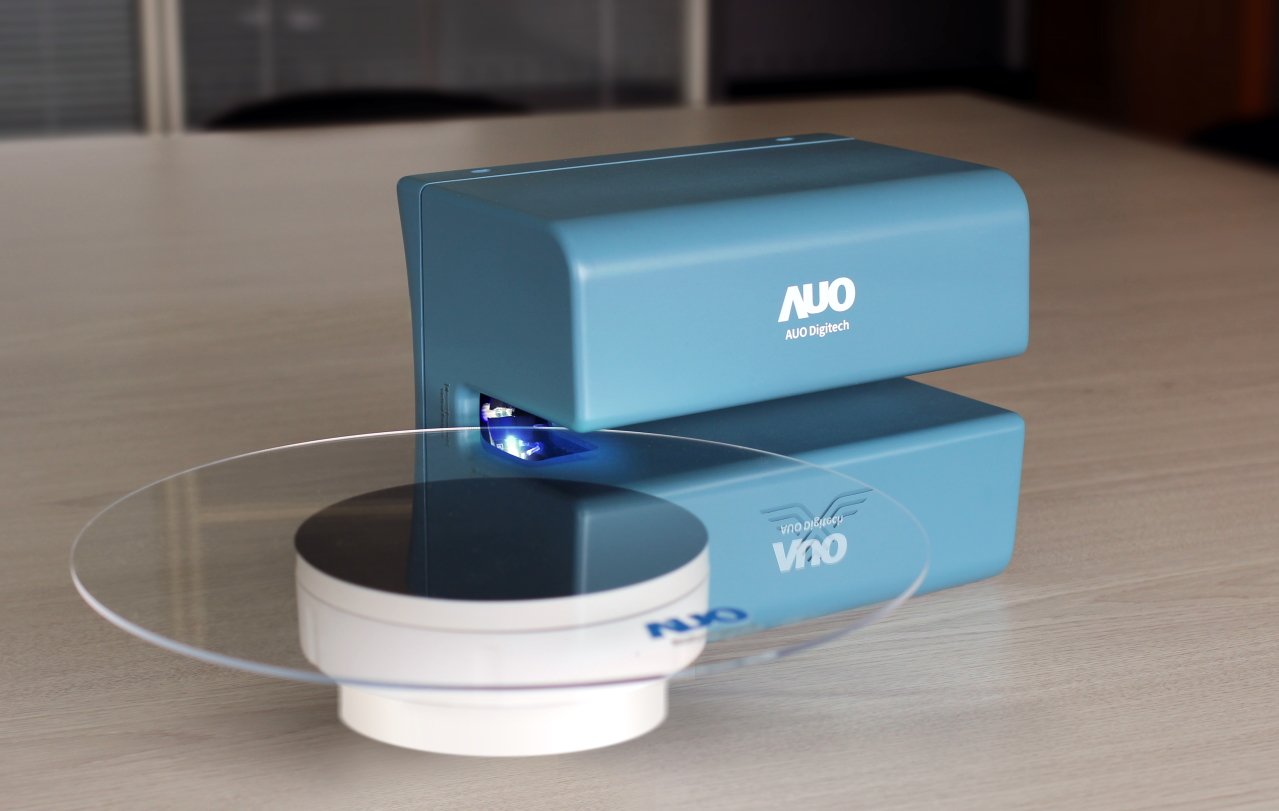 達擎寬視角3D醫療顯示器，協助醫護團隊成員於手術進行時，皆能看到一致性的3D影像，提高溝通效率，使手術更精準、快速完成達擎寬視角3D醫療顯示器，協助醫護團隊成員於手術進行時，皆能看到一致性的3D影像，提高溝通效率，使手術更精準、快速完成